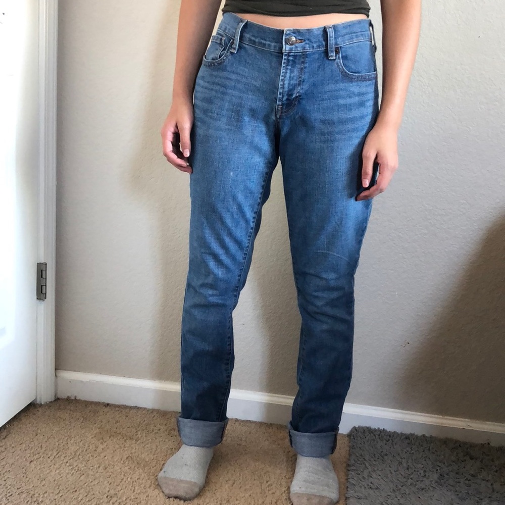 Medium Wash Long Fit Jeans